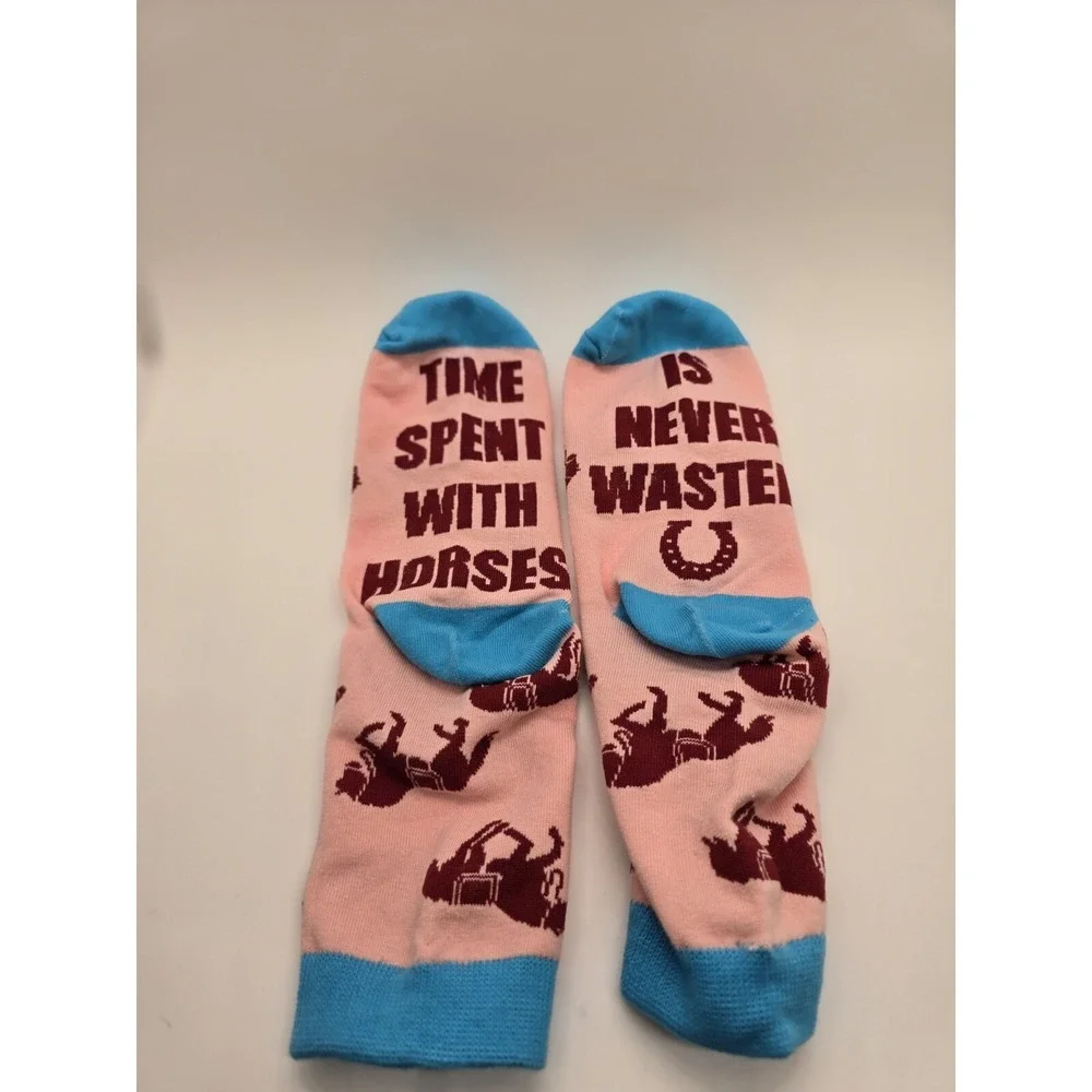 Novelty Socks!!~ Farm Animal~ Goat~ Horse~ Cow~ Chicken~ ADULTS ,TEENAGERS